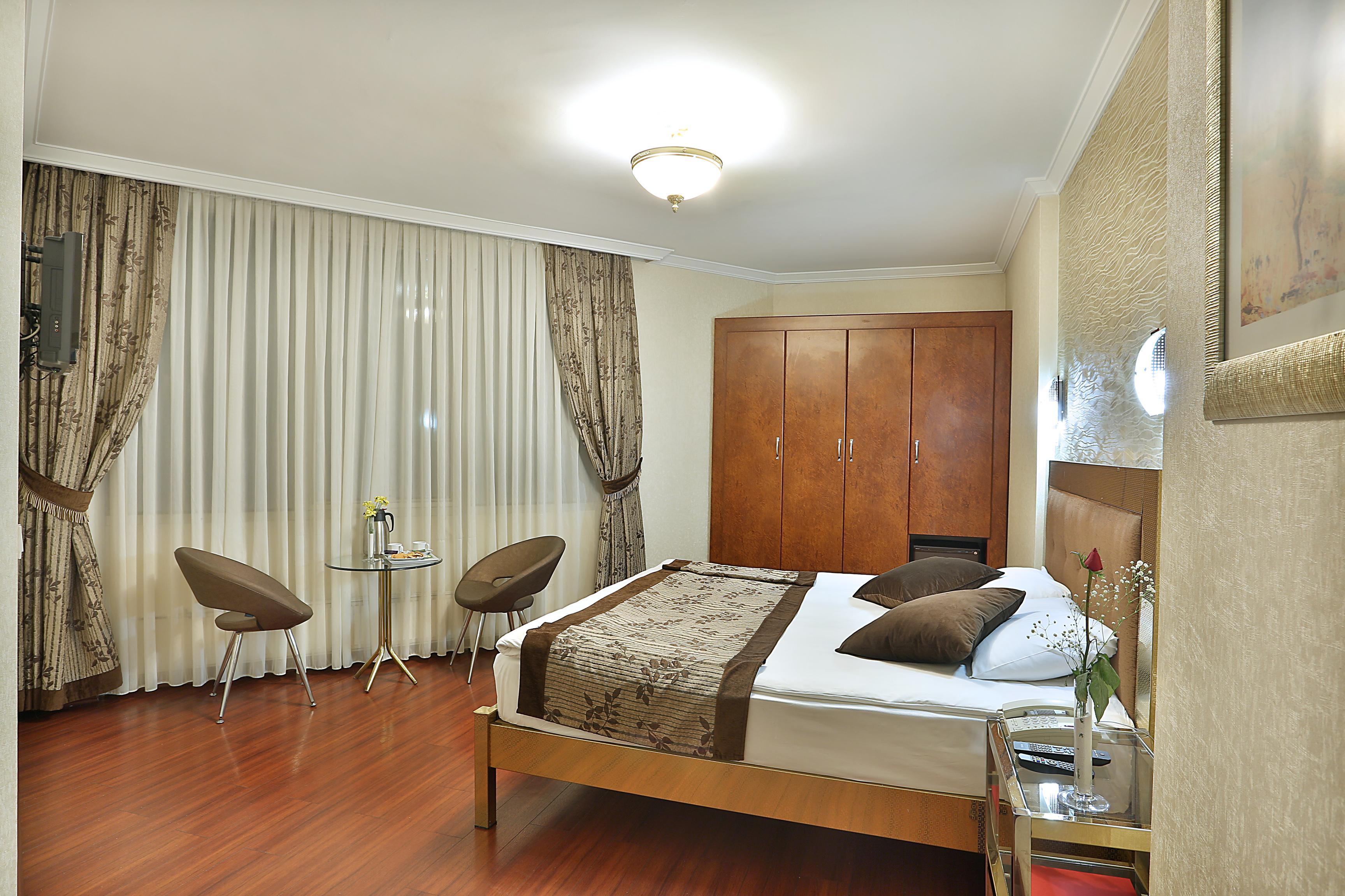 Grand Madrid Hotel Istanbul Exterior foto